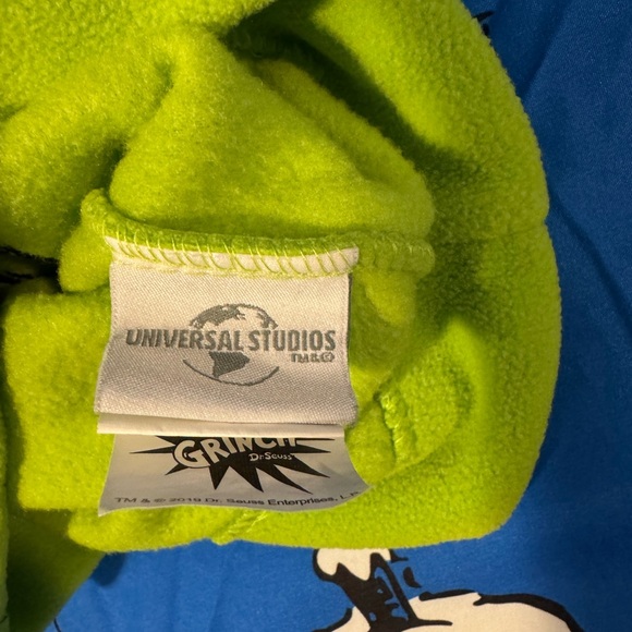 Grinch 💚 Winter ❄️ Hat - Picture 3 of 3